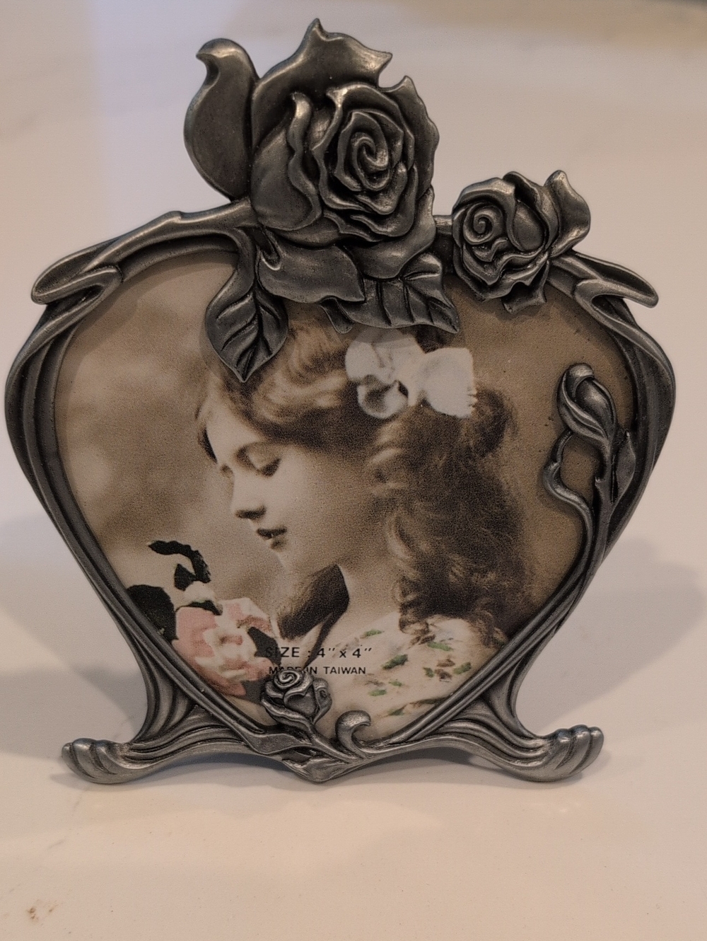 Silver Rose Heart Picture Vintage Frame 4x4 Photo Opening